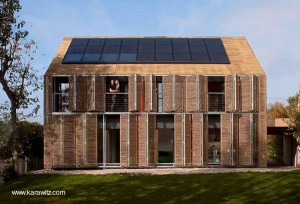 Construcción de casas económicas de tierra, barro y adobe de bambú