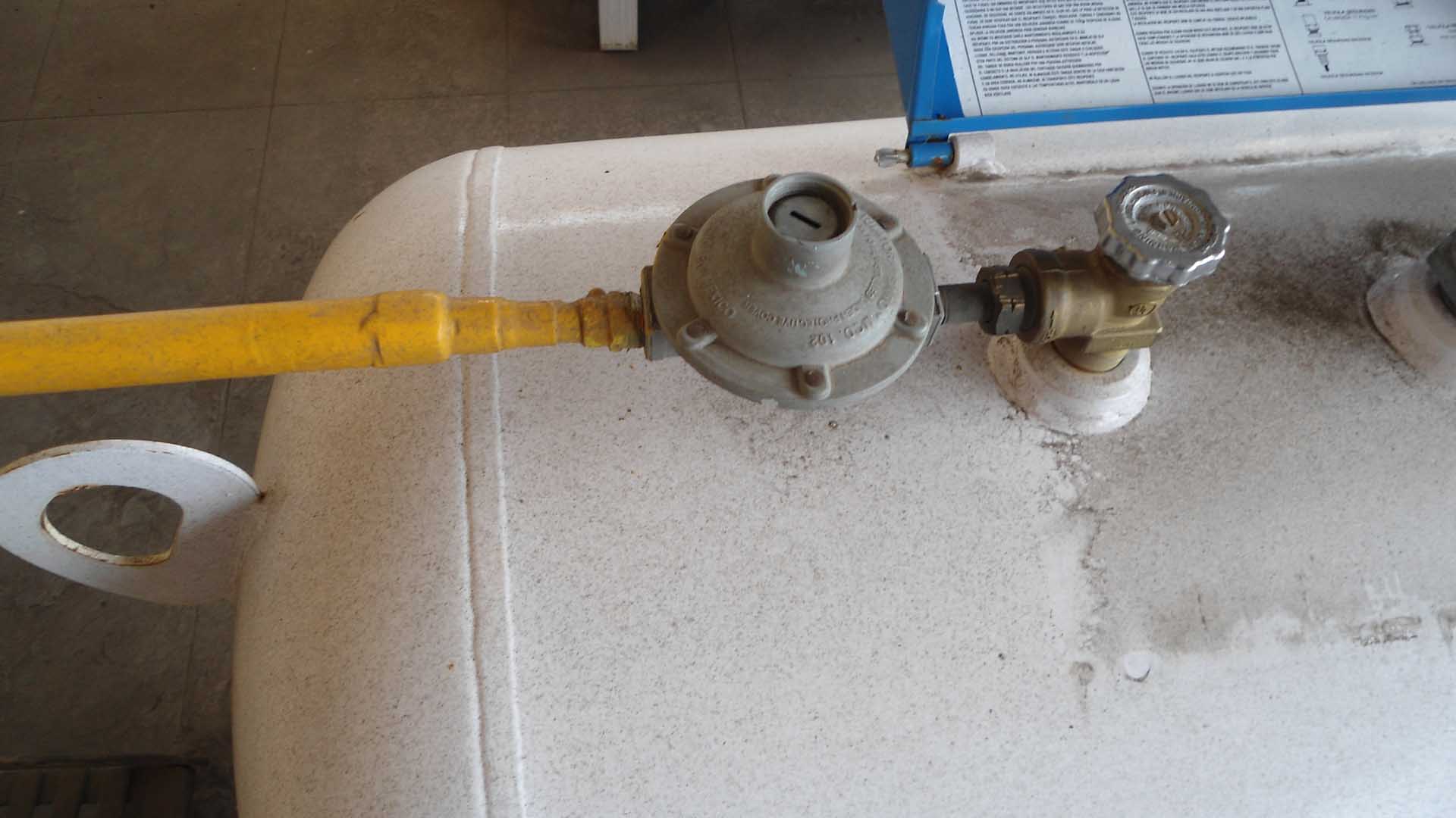 Cómo instalar un tanque de gas estacionario con las precauciones necesarias  | Revista Ferrepat